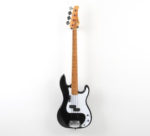 CORT ELECTRIC P-BASS GUITAR REPRO C. 1980S