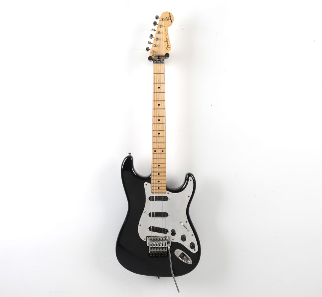 FENDER STRATOCASTER MIJ IRON MAIDEN GUITAR (1 of 20)