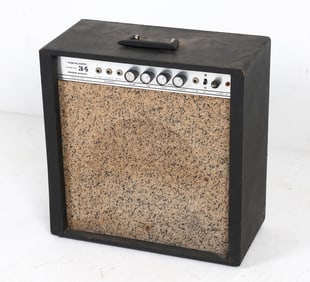 REALISTIC 'CARNIVAL-34' TUBE GUITAR AMP C. 1960S
