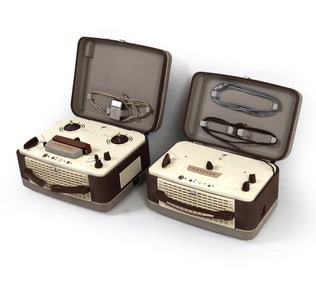CONCORD PORTABLE STEREO TUBE TAPE DECK W/ SPEAKER