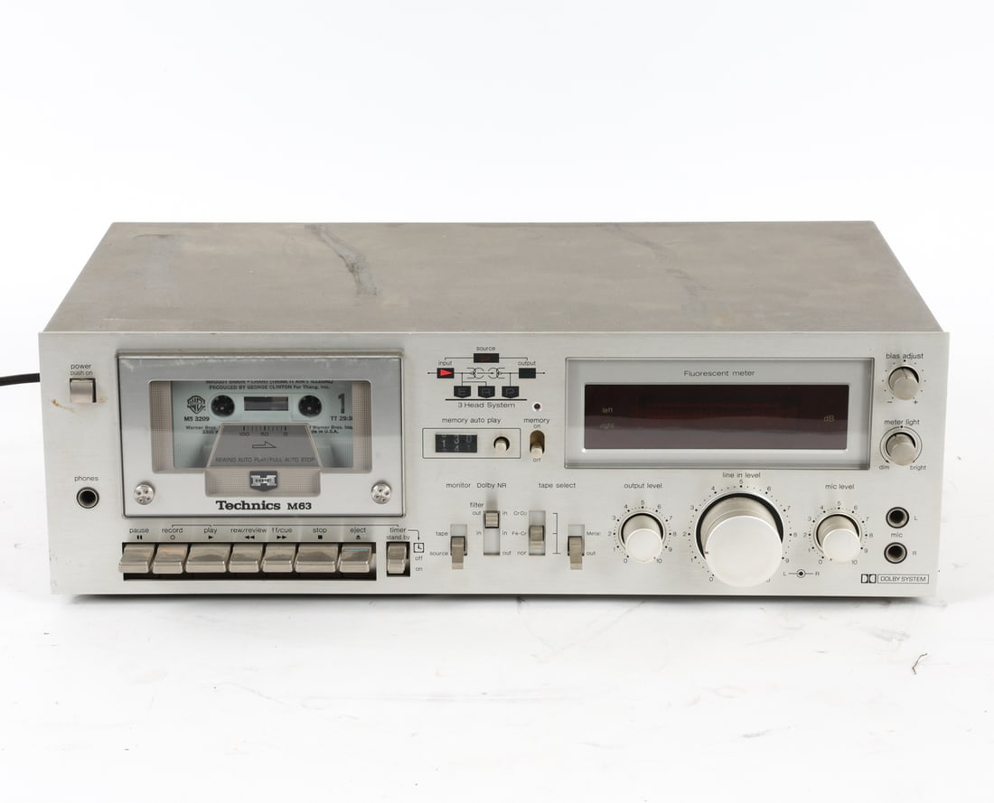TECHNICS MODEL M63 3-HEAD TAPE CASSETTE DECK (1 of 11)