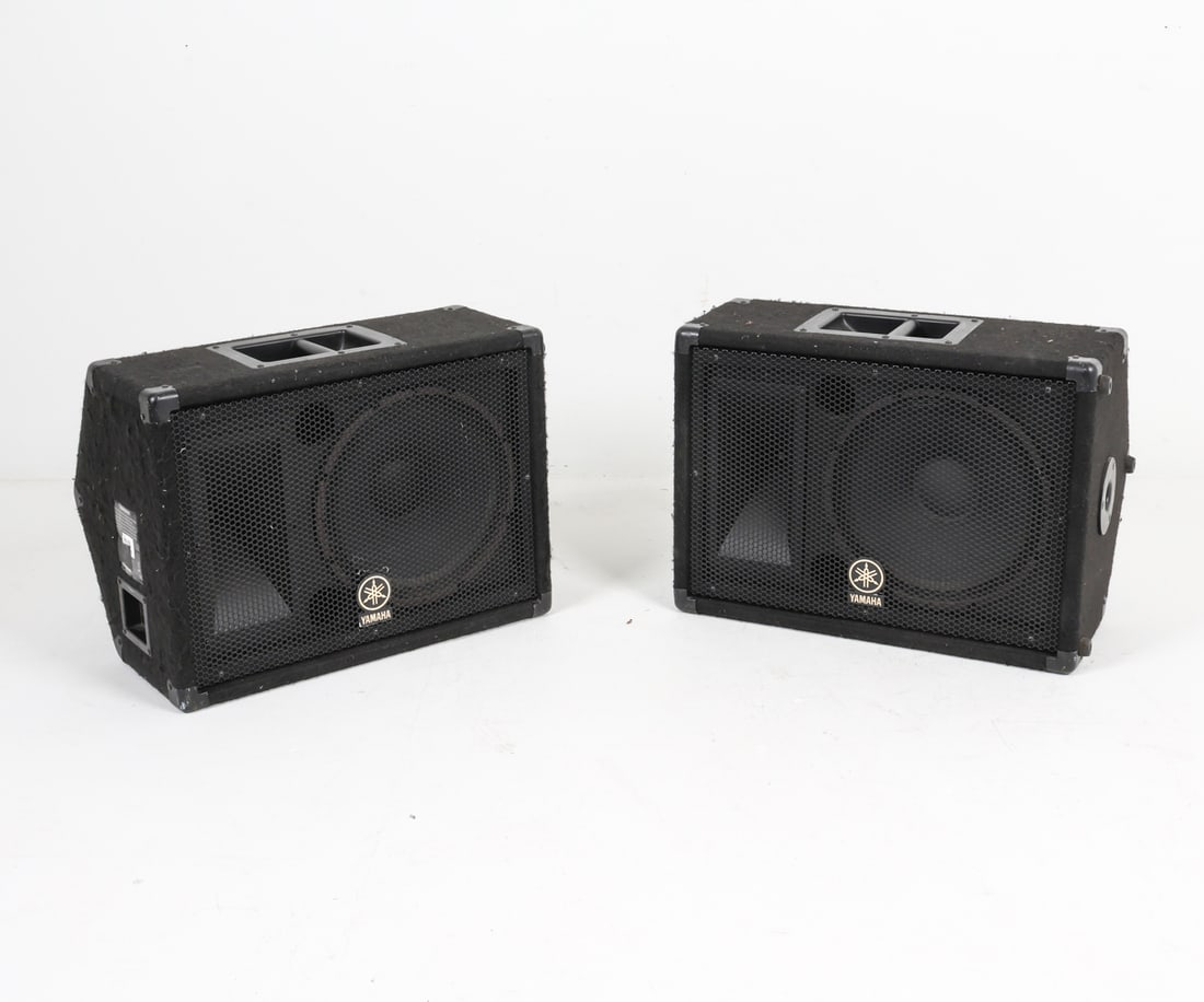 PAIR OF YAMAHA MODEL BR12M 300 WATT MONITORS (1 of 12)