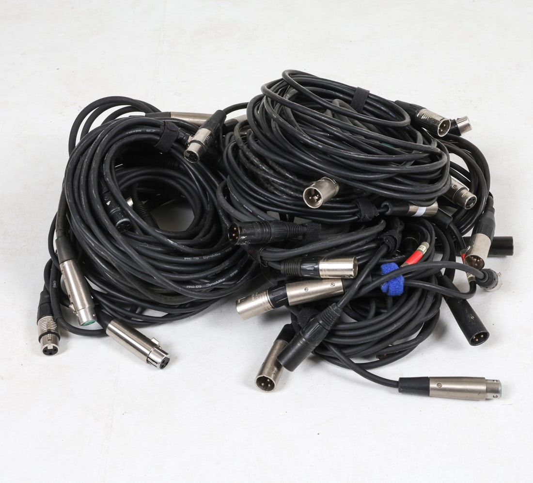 XLR MICROPHONE CABLE GROUPING (1 of 7)