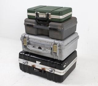 VINTAGE ROAD AUDIO CASE GROUPING C. 1970S/80S