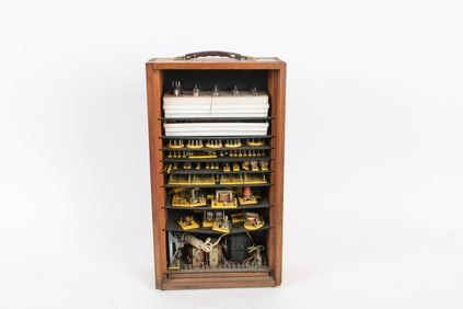 EREC-TRONIC MODEL BE-100 TRAINING SYSTEM C. 1960S