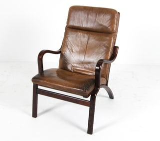 STOUBY BEECH & LEATHER LOUNGE CHAIR C. 1970S