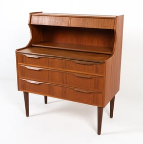 MID-CENTURY DANISH TEAK VANITY DESK C. 1960S