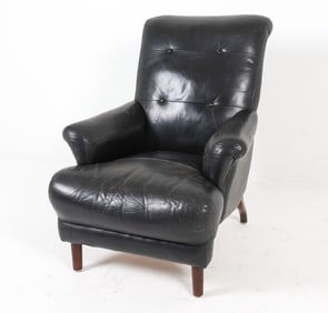 MID-CENTURY DANISH BLACK LEATHER LOUNGE CHAIR