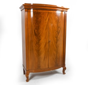ANTIQUE BIEDERMEIER STYLE WALNUT WARDROBE