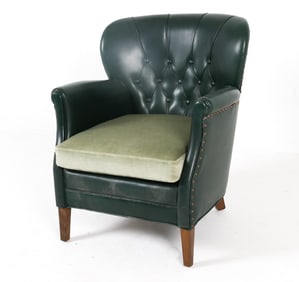 MID-CENTURY DANISH LEATHER CLUB CHAIR C. 1960S