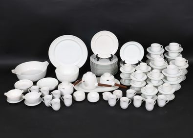 B&G COPENHAGEN PORCELAIN SERVICE GROUPING