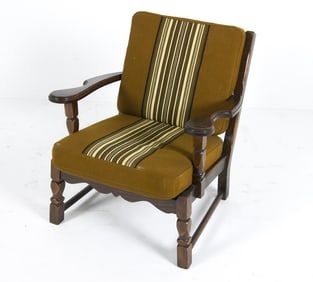 KJAERNULF STYLE DANISH OAK LOUNGE CHAIR C. 1970S