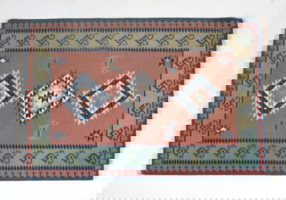 VINTAGE TURKISH WOOL RUG MID 20TH C.