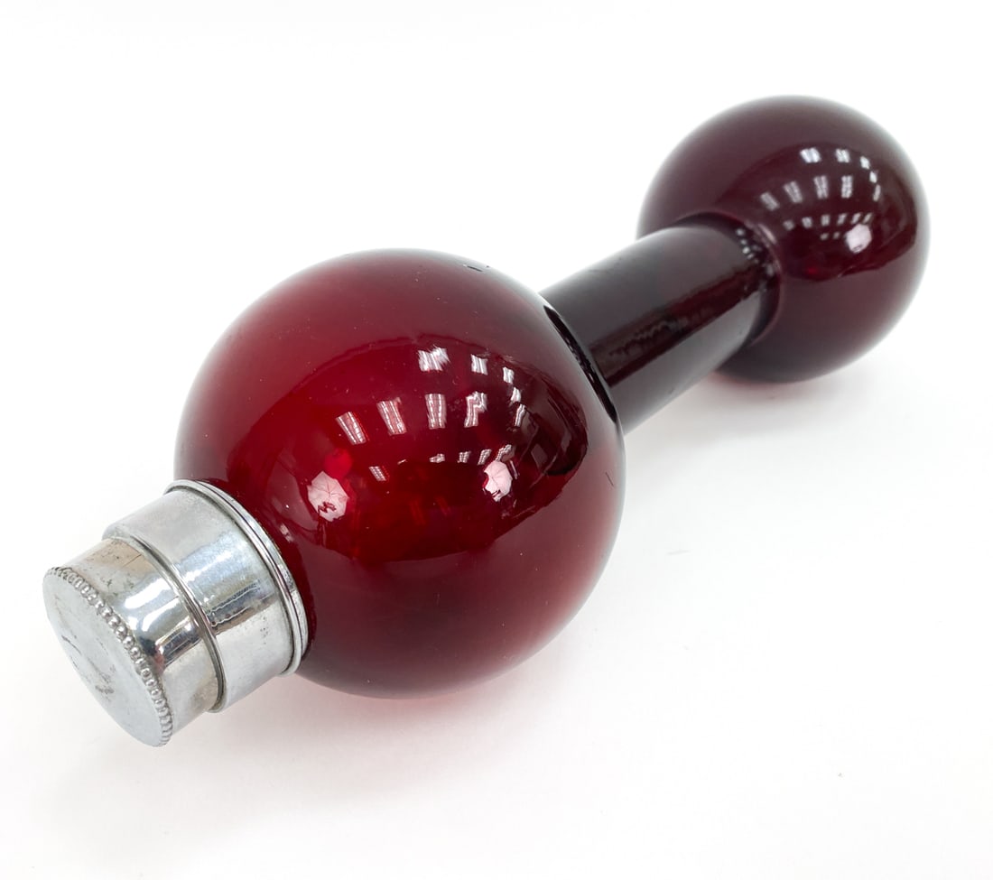 CONTEMPORARY RUBY GLASS DUMBBELL COCKTAIL SHAKER (1 of 11)