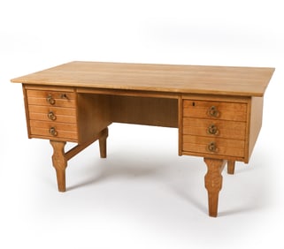 KJAERNULF DANISH OAK EXECUTIVE DESK C. 1970S