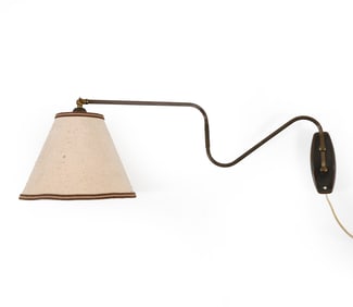 MID-CENTURY SCANDINAVIAN BRASS WALL SCONCE C. 1960