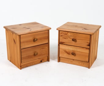 PAIR OF SCANDINAVIAN PINE NIGHTSTANDS C. 1960S