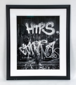 PHOTO PRINT OF GRAFFITI