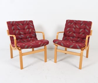 PAIR FINN OSTERGAARD STYLE BEECH LOUNGE CHAIRS