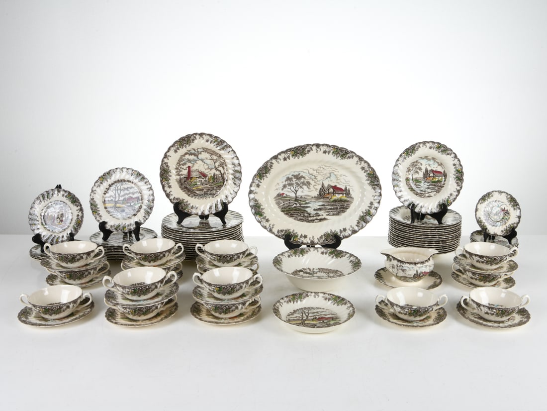 MYOTT STAFFORDSHIRE PORCELAIN SERVICE (1 of 20)