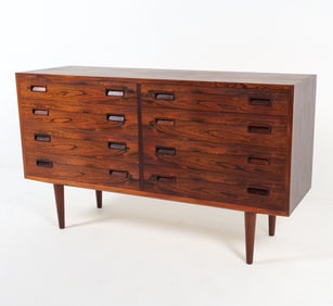 POUL HUNDEVAD ROSEWOOD DRESSER CHEST C. 1960S