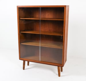 MID-CENTURY DANISH TEAK DISPLAY CABINET
