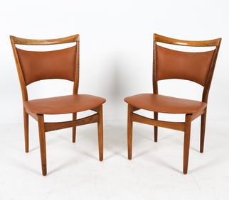 PAIR ATTR. FINN JUHL OAK & LEATHER SIDE CHAIRS