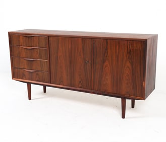 DANISH ROSEWOOD SIDEBOARD C. 1960S