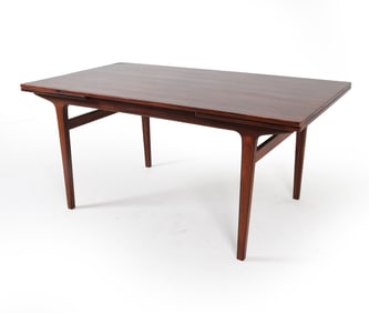 JOHANNES ANDERSEN STYLE ROSEWOOD EXTENDING TABLE