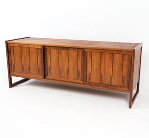 MID-CENTURY DANISH ROSEWOOD SIDEBOARD C. 1960S