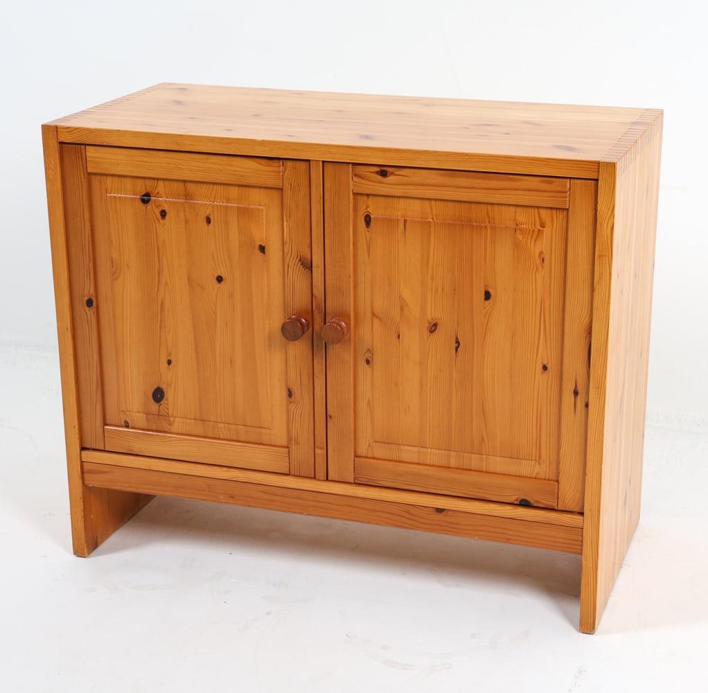SCANDINAVIAN PINE BOX DOVETAIL CABINET C. 1970S (1 of 14)