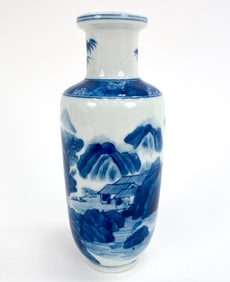 19TH C. CHINESE BLUE & WHITE PORCELAIN VASE