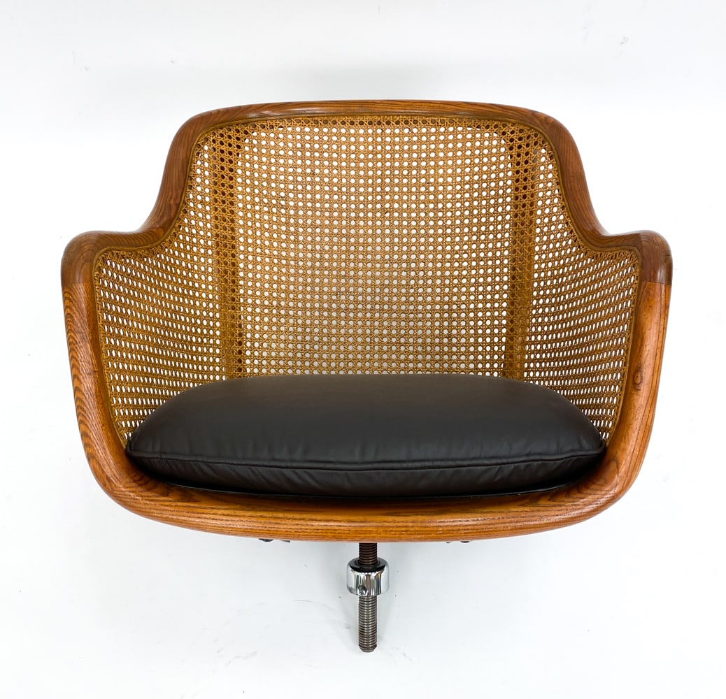 WARD BENNETT OFFICE CHAIR FRAME (1 of 9)