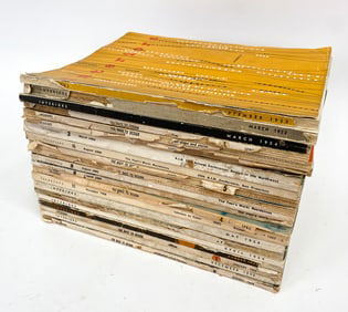GROUPING OF INTERIORS MAGAZINES