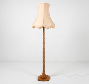 MID-CENTURY DANISH OAK FLOOR LAMP C. 1960S