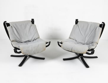 PAIR OF SIGURD RESSELL 'FALCON' LOUNGE CHAIRS