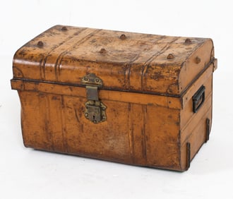 ANTIQUE 19TH CENTURY METAL TRAVEL TRUNK