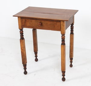 19TH C. WALNUT SHERATON STYLE SIDE TABLE