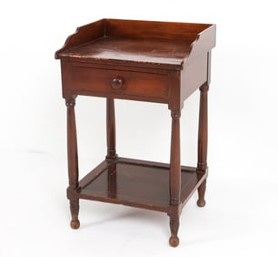 ANTIQUE SHERATON STYLE WASH STAND