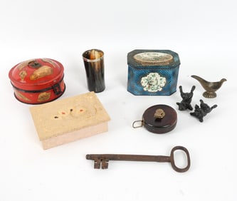 DECORATIVE GROUPING INCLU. BRONZE & BRASS