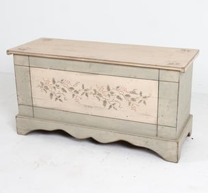 VINTAGE PAINT DECORATED TRUNK
