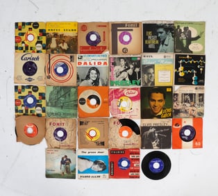 VINTAGE 45 RECORD GROUPING