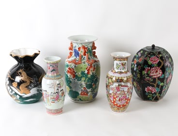VINTAGE CHINESE CERAMIC VASES & URNS