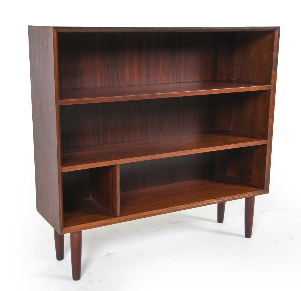 DANISH ROSEWOOD BOOKCASE C. 1960S: Adjustable shelves. Dimensions: H 37.5" x W 39.5" x D 11.25". Condition: Few minor scuffs. Wear consistent with age and use. JBN 072