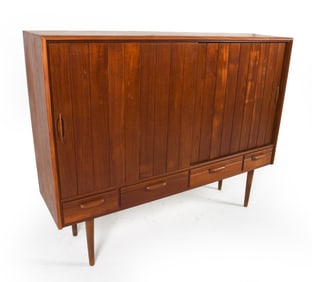 MID-CENTURY DANISH TEAK SIDEBOARD C. 1960S