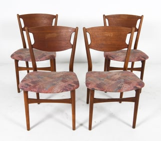 (4) HELGE SIBAST MODEL 42A TEAK DINING CHAIRS