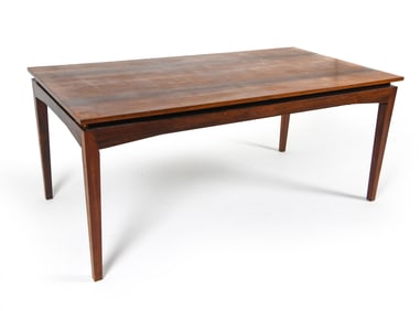 DANISH ROSEWOOD EXTENDING DINING TABLE C. 1960S