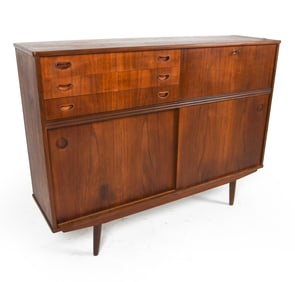 DANISH TEAK SIDEBOARD W/ DRY BAR C. 1960S