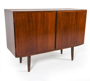 OMANN JUN MODEL 4 DANISH ROSEWOOD SIDEBOARD