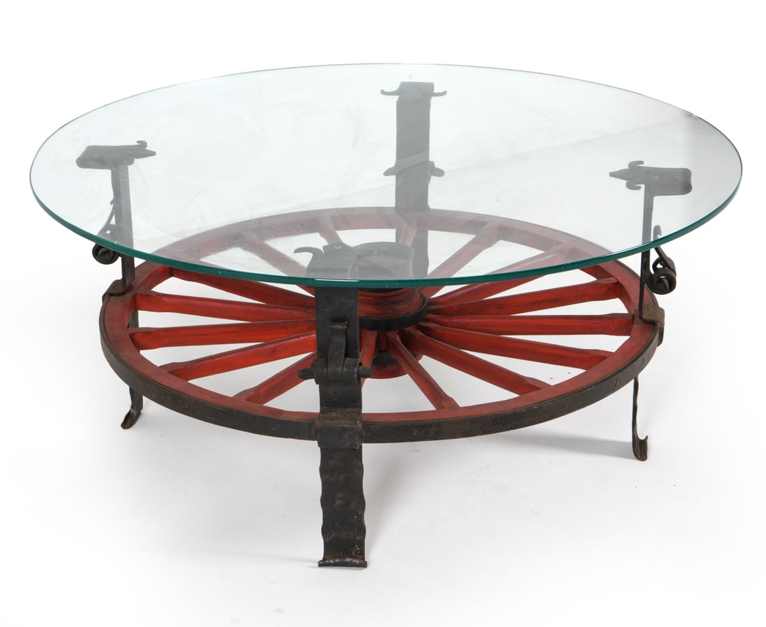 HORSE CARRIAGE WHEEL IRON COFFEE TABLE (1 of 14)
